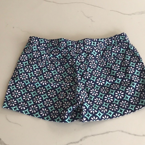 OLD NAVY shorts PLUS size - Picture 3 of 5